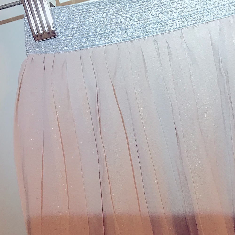 Skirt - Picture 3 of 3
